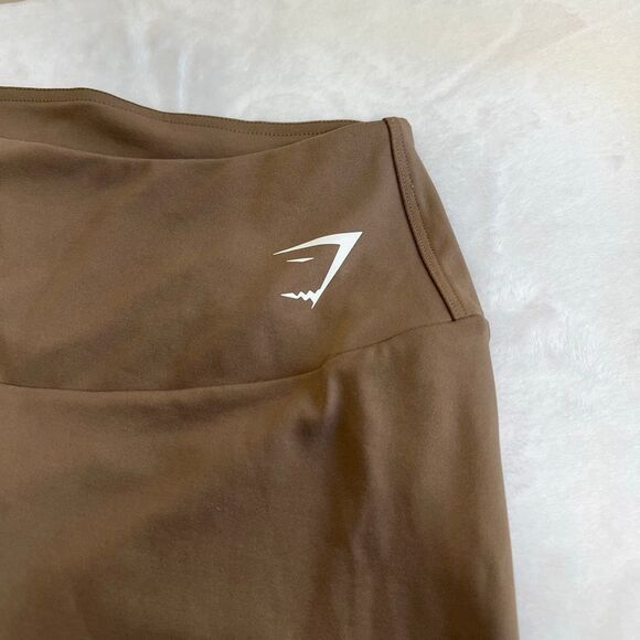 Gymshark Brown Biker Shorts Medium Women - Picture 2 of 7